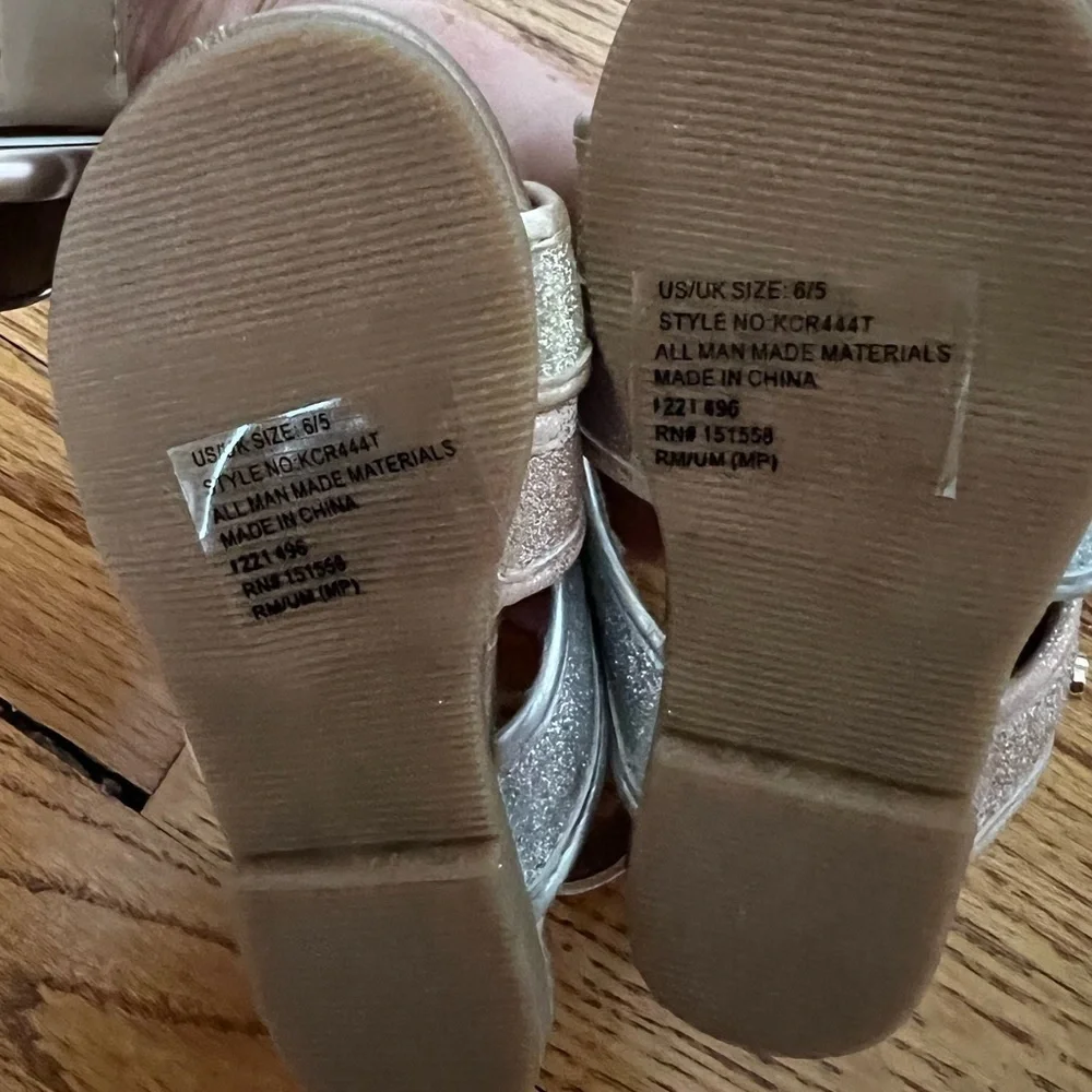 Kenneth Cole Reaction Sparkle Sandals Size 6
